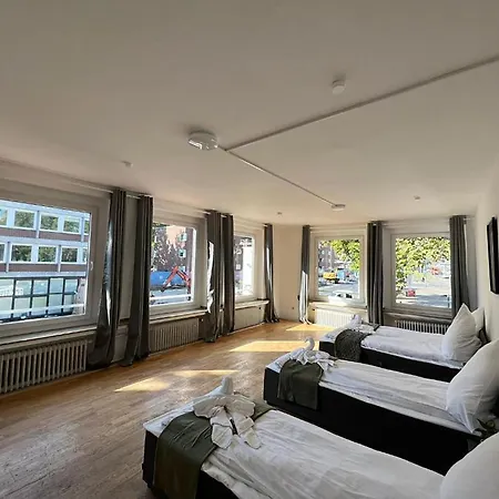 Private At Heumarkt, Center Hostel *