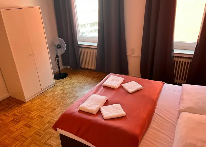 Private At Heumarkt, Center * Κολωνία