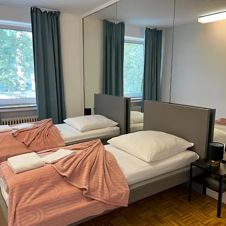 Private At Heumarkt, Center