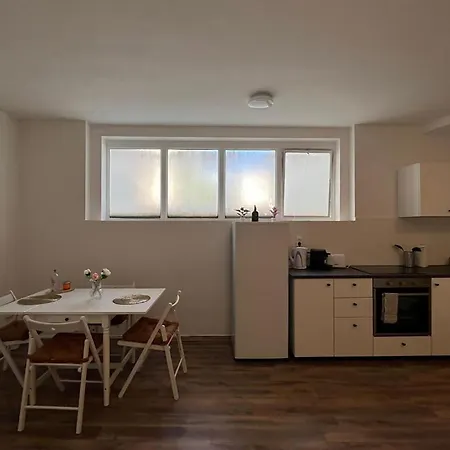 Hostel Private At Heumarkt, Center