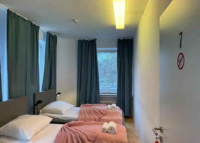 Private At Heumarkt, Center Hostel *