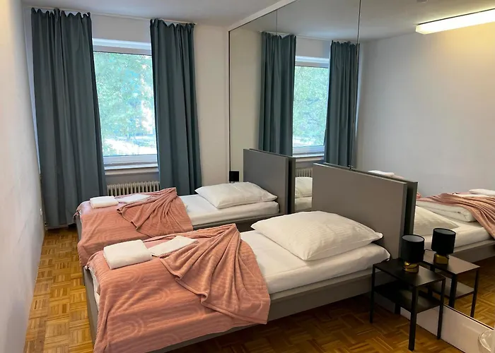 Private At Heumarkt, Center