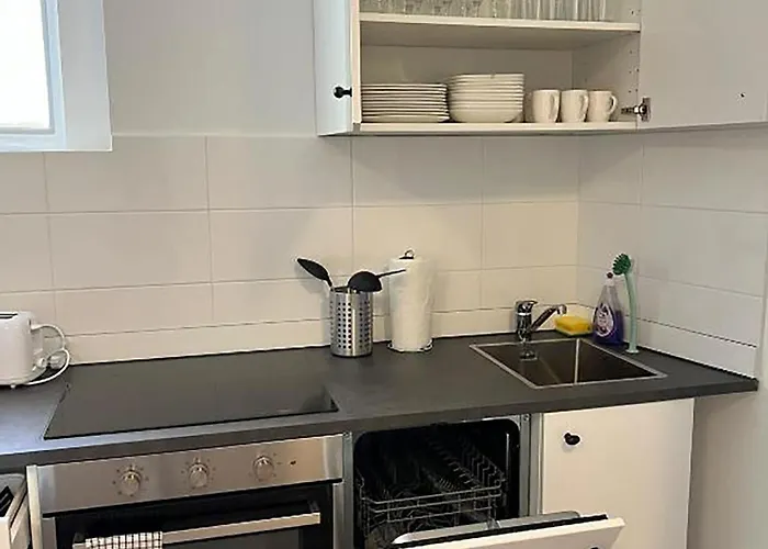 Hostel Private At Heumarkt, Center