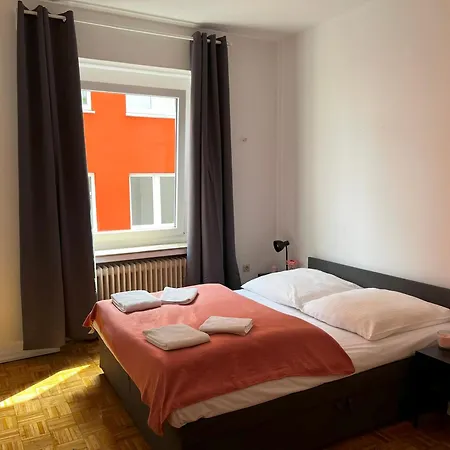 Хостел Private At Heumarkt, Center Кёльн
