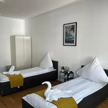 Private At Heumarkt, Center