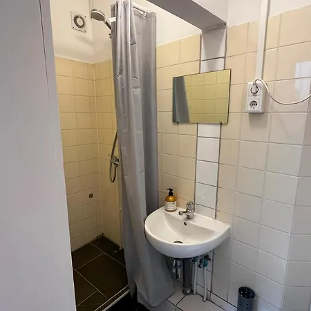 Private At Heumarkt, Center Hostel Köln