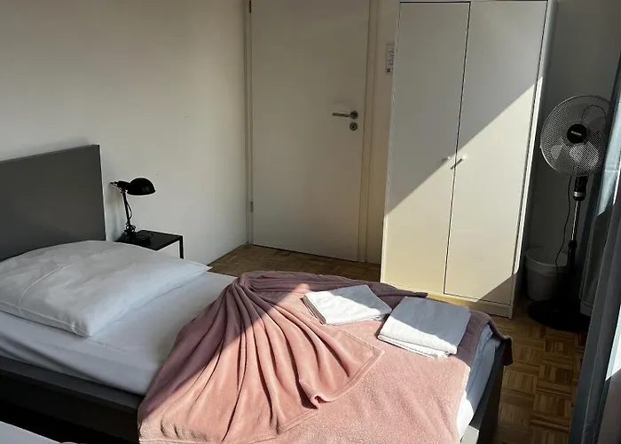 Hostel Private At Heumarkt, Center *