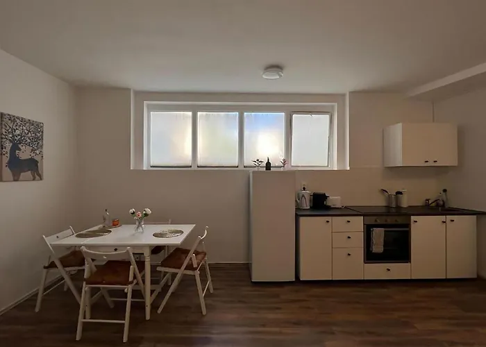 Hostel Private At Heumarkt, Center